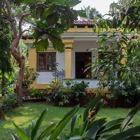 Shikara Beach Resort Cavelossim Exterior photo