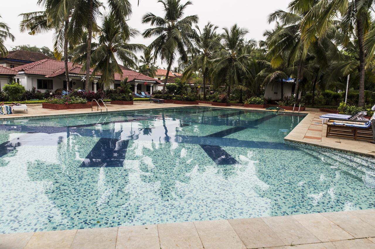 Shikara Beach Resort Cavelossim Exterior photo