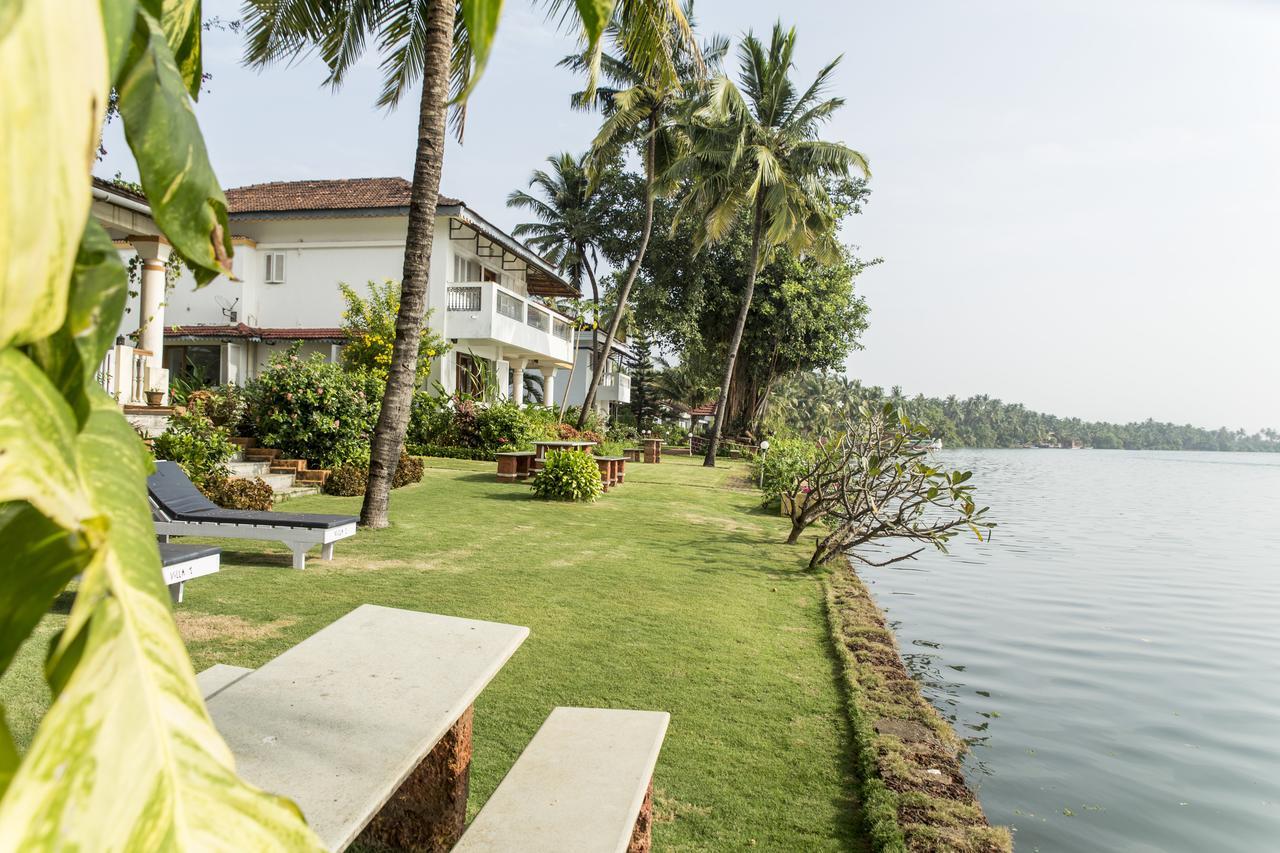 Shikara Beach Resort Cavelossim Exterior photo