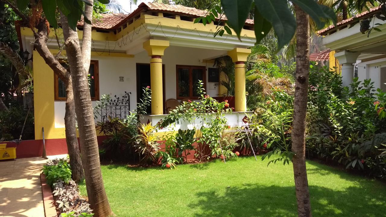 Shikara Beach Resort Cavelossim Exterior photo